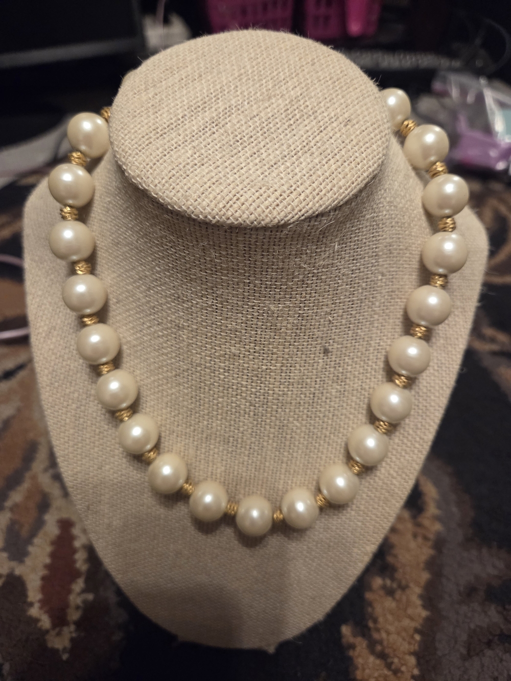 *LAST DAY* Classic Cream Pearl Necklace with Gold Accents - Women's Jewelry